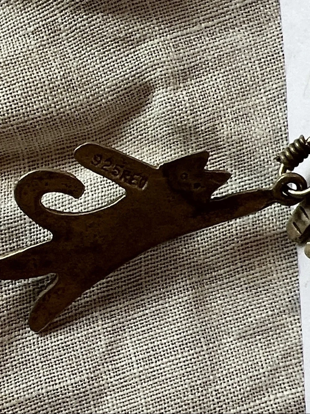 Vintage Sterling Silver 925 REO Cat dangle earrings